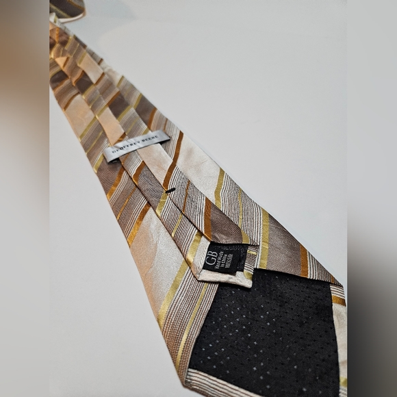 Geoffrey Beene Men's 100% Silk Neck Tie Size 3.75 x 57 - Picture 4 of 6